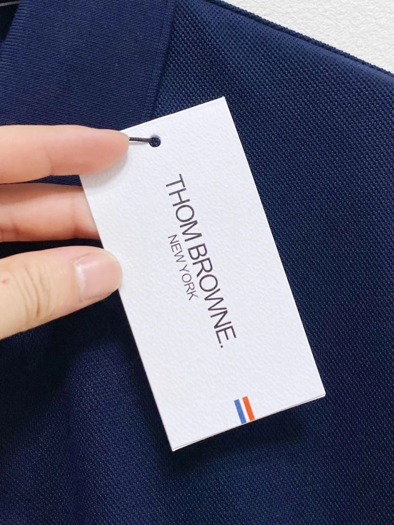 Chic Thom Browne T-Shirts 173897