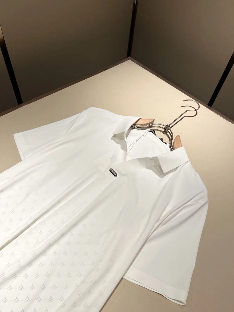 Thom Browne T-Shirts GoAnywhere 173889