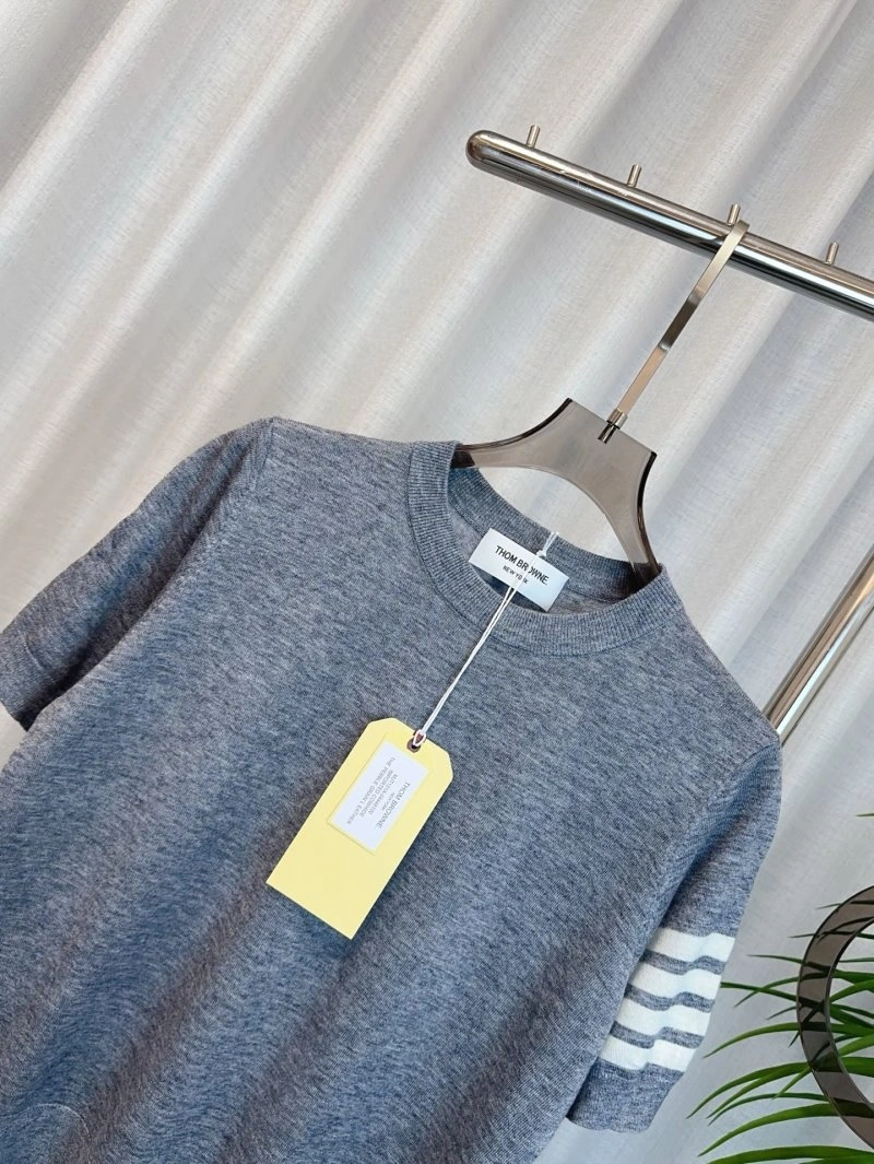 Thom Browne T-Shirts ZipUp 173326