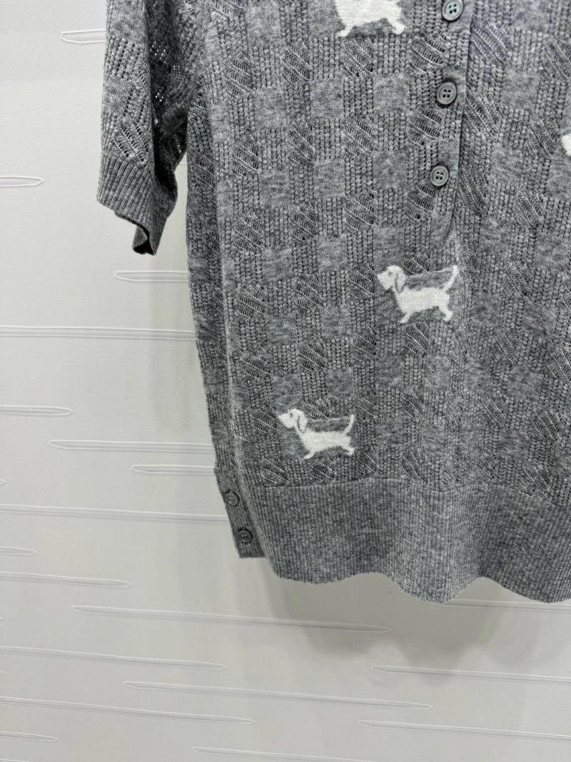 Trendsetting Thom Browne T-Shirts 173401