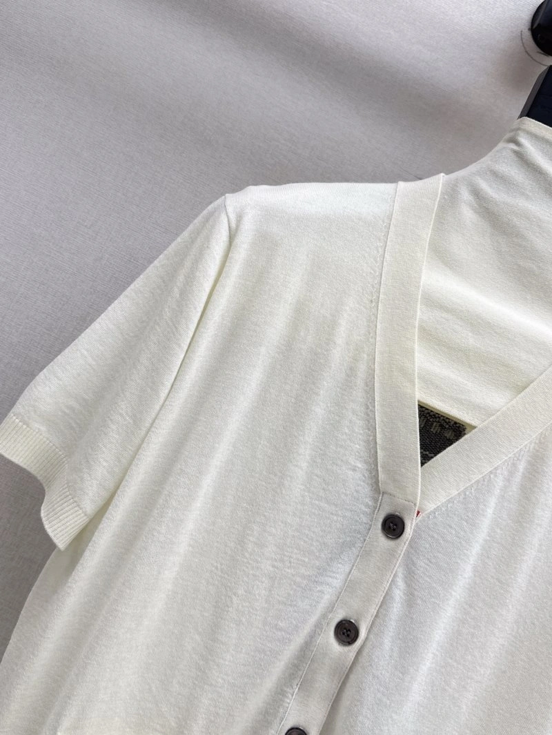 ModernLook Thom Browne T-Shirts 173266