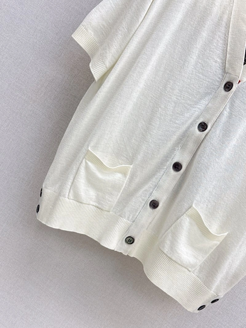 ModernLook Thom Browne T-Shirts 173266