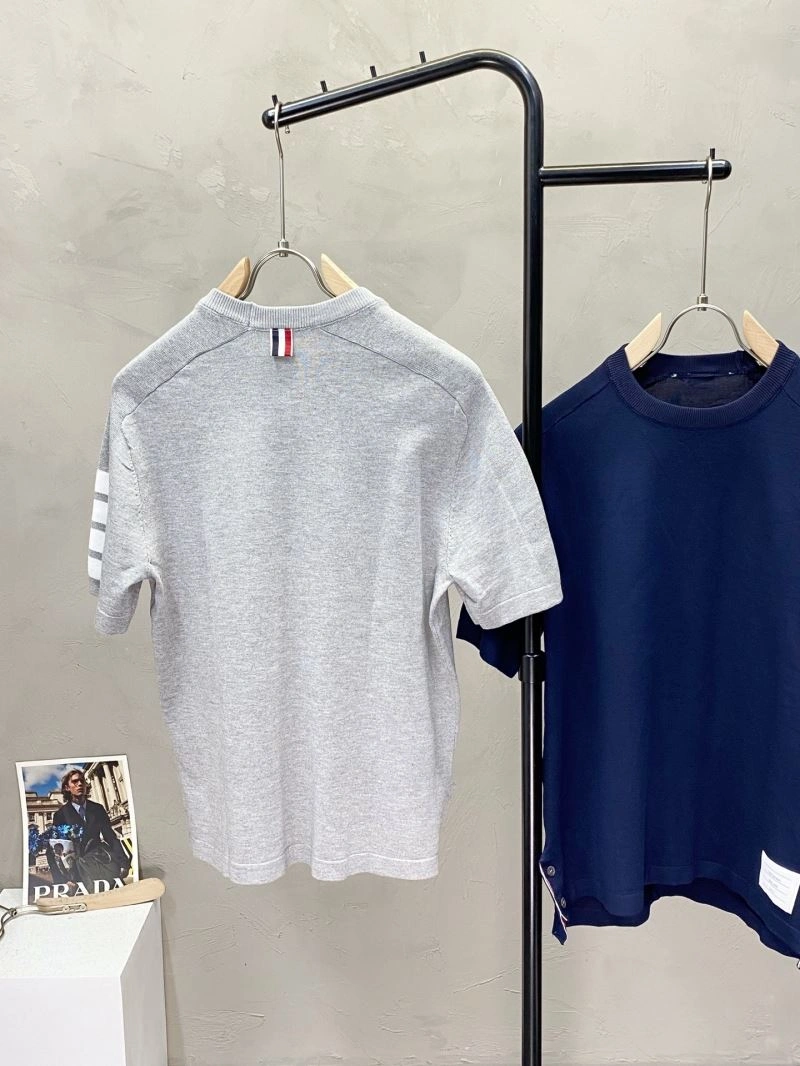 Attractive Thom Browne T-Shirts 173884