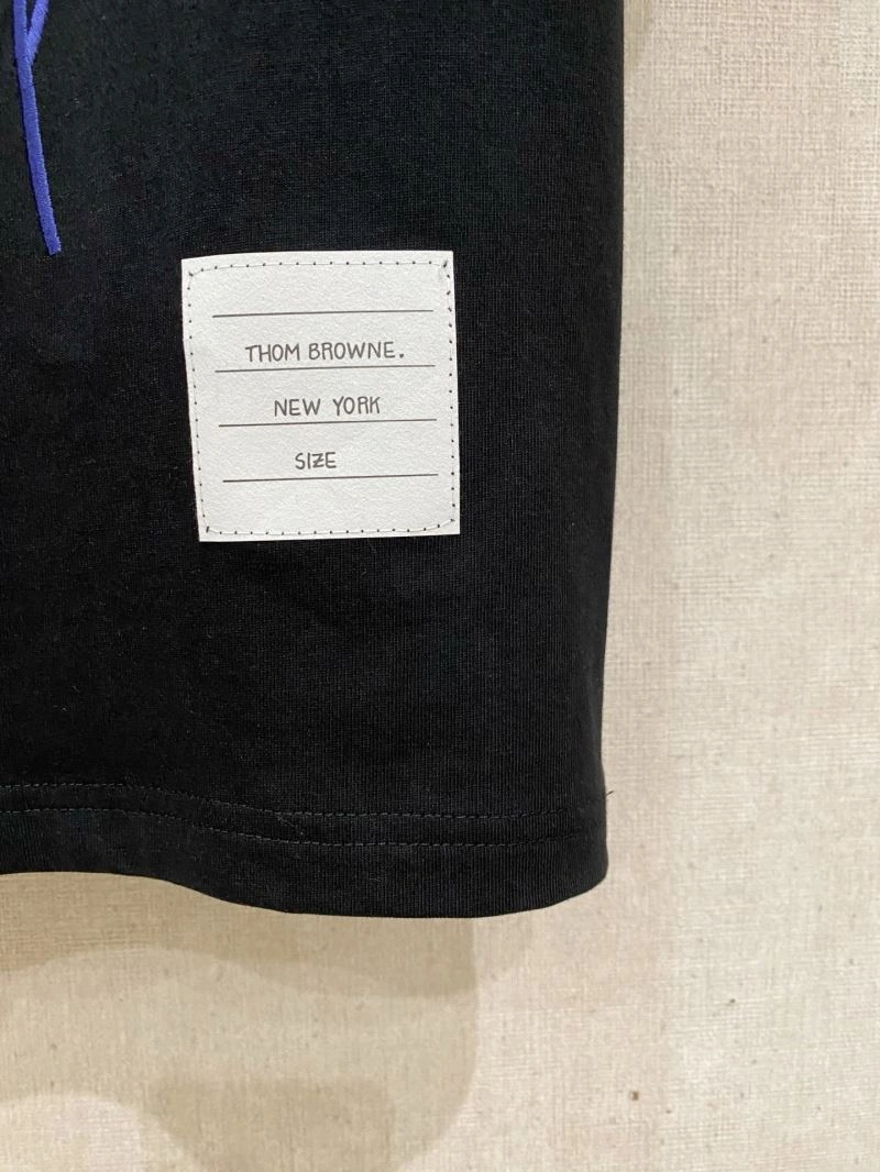 Thom Browne T-Shirts Comfortable 173838