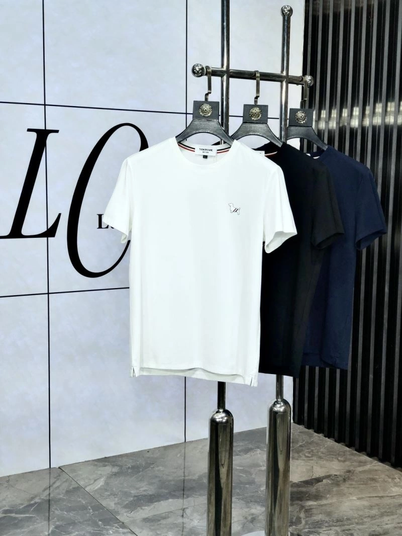 Supportive Thom Browne T-Shirts 173878