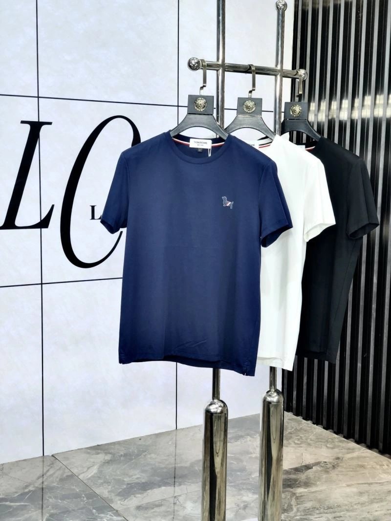 Supportive Thom Browne T-Shirts 173878