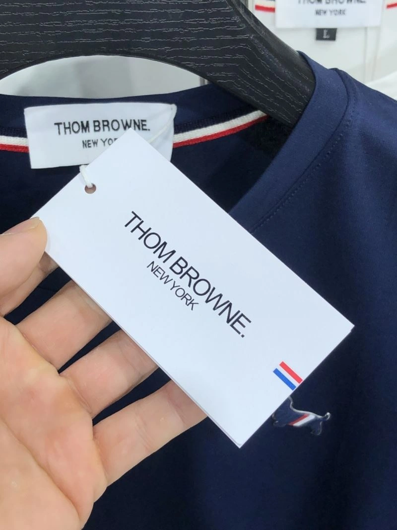 Supportive Thom Browne T-Shirts 173878