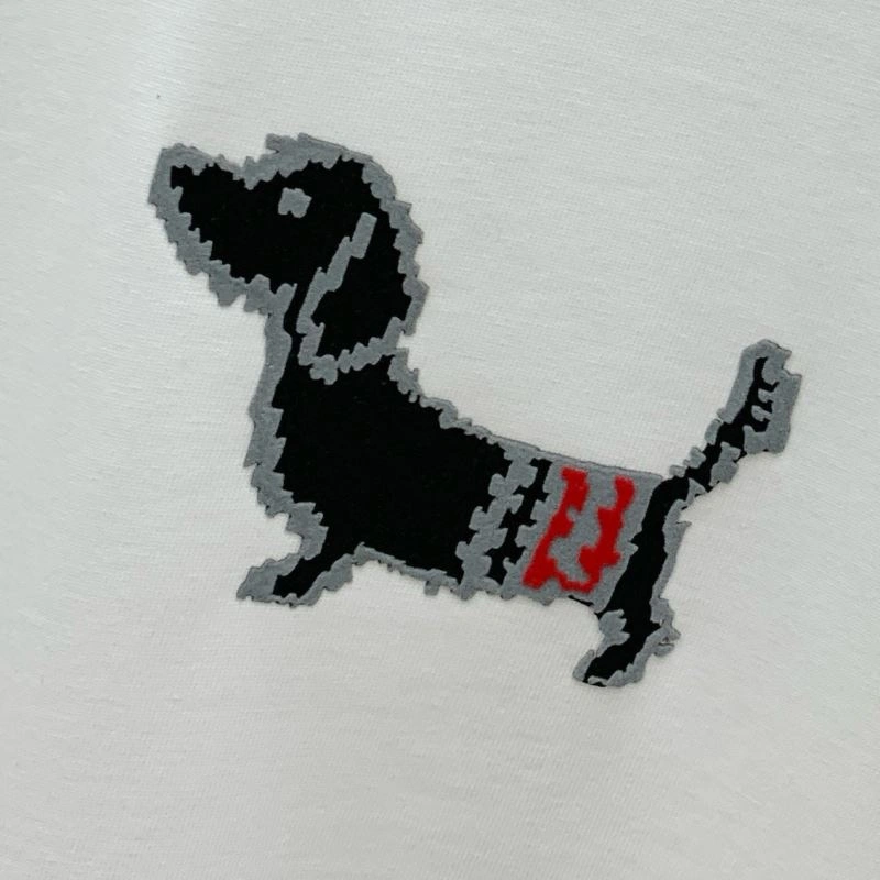Supportive Thom Browne T-Shirts 173833