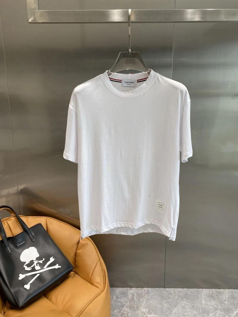 Thom Browne T-Shirts NewStyle 173830