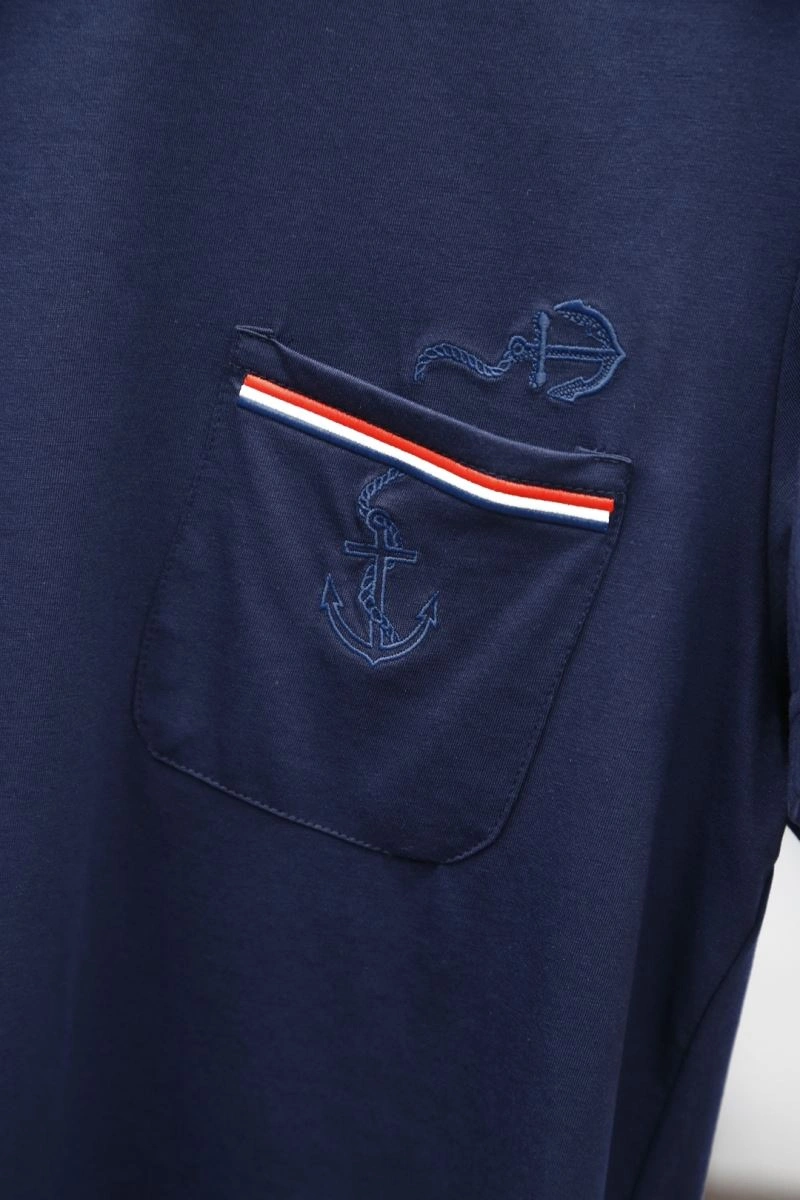 Thom Browne T-Shirts Sophisticated 173825