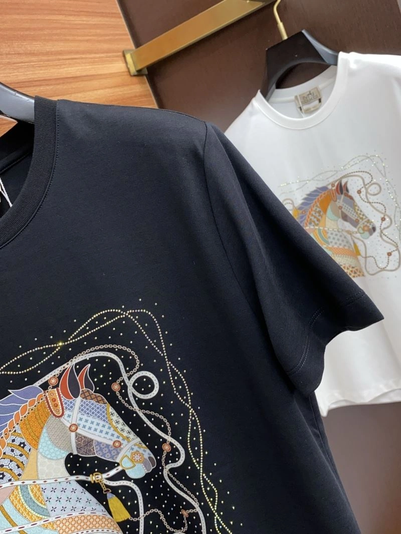 Contemporary Thom Browne T-Shirts 173820