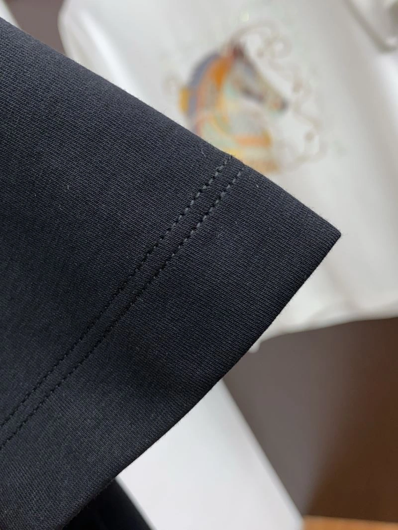 Contemporary Thom Browne T-Shirts 173820