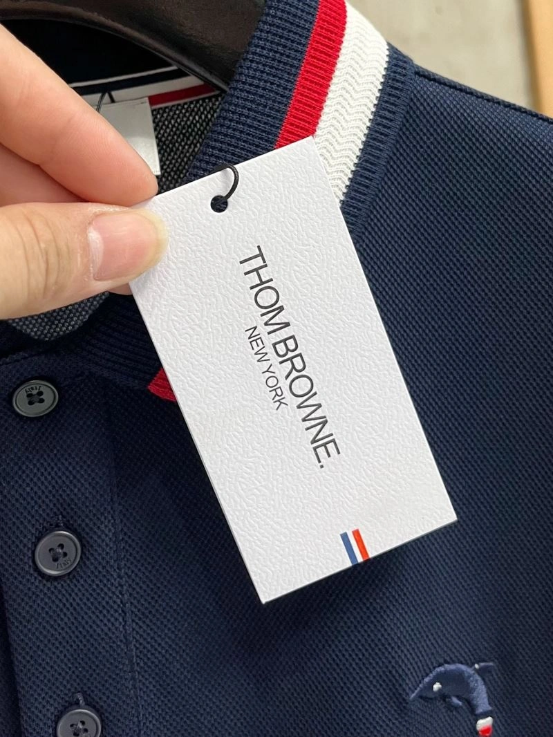 Versatile Thom Browne T-Shirts 173741