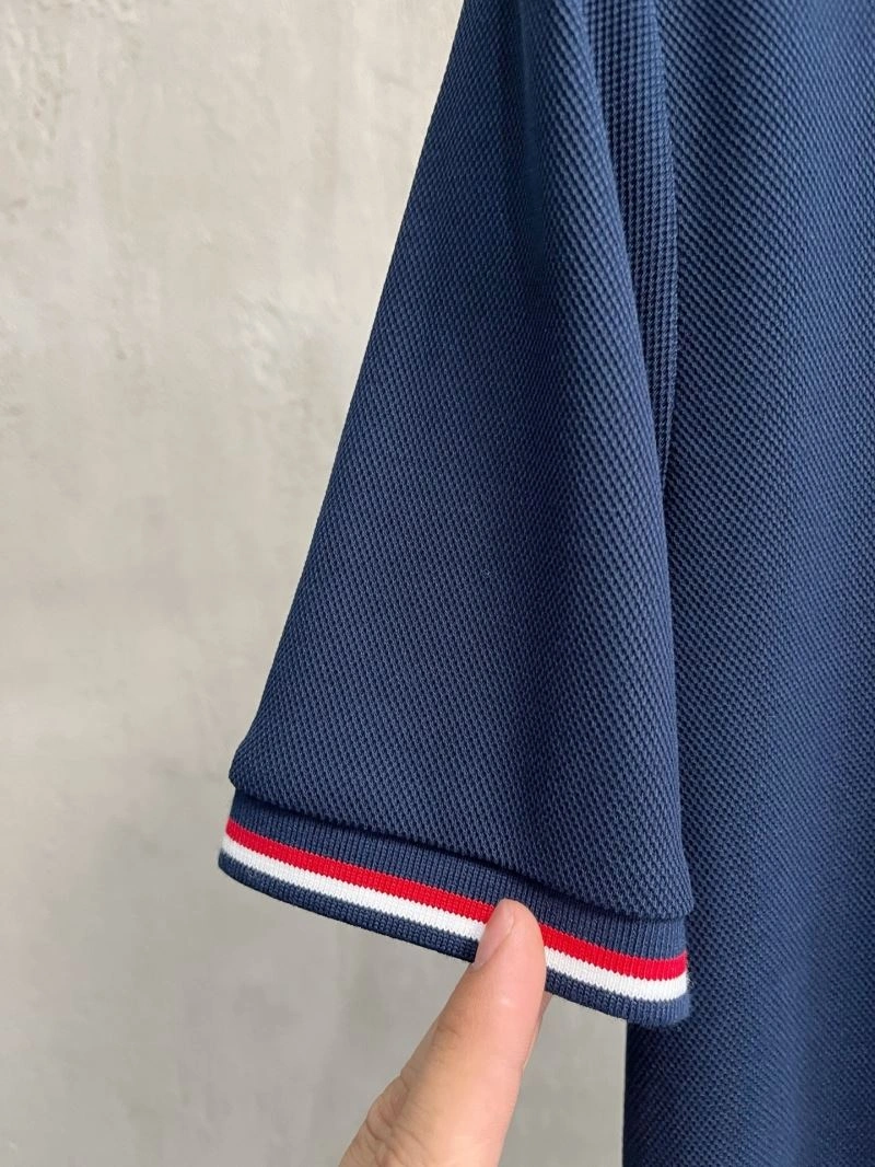 Versatile Thom Browne T-Shirts 173741