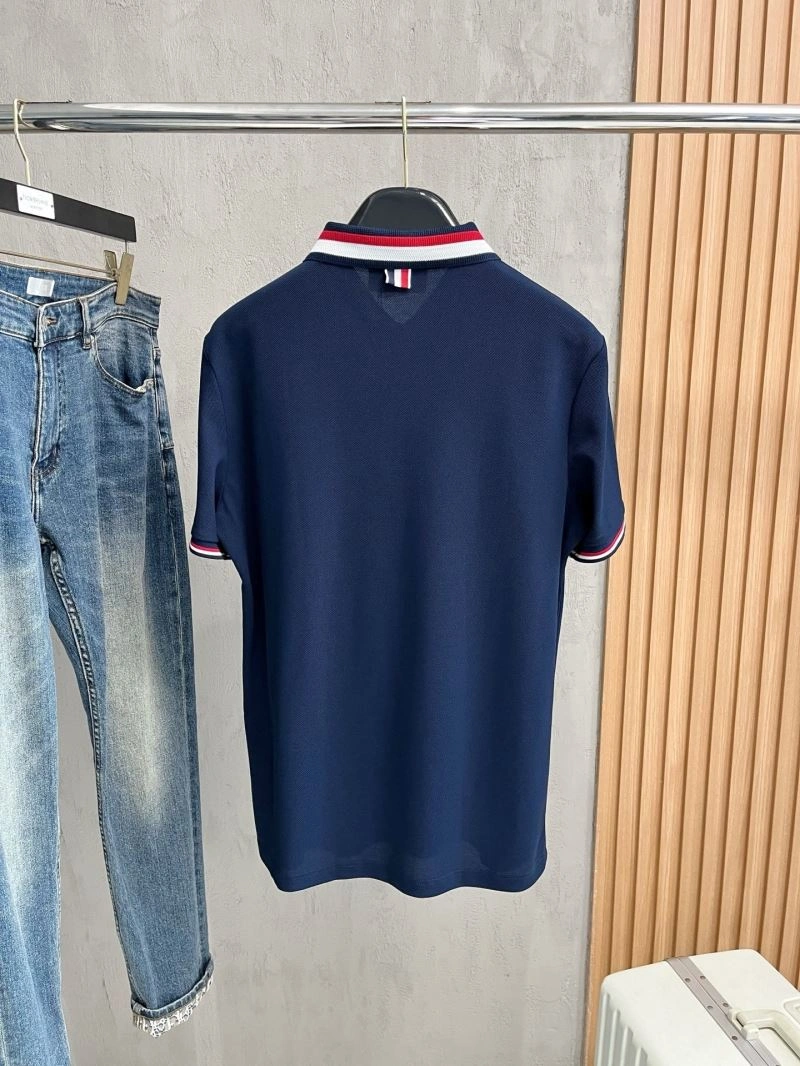 Versatile Thom Browne T-Shirts 173741