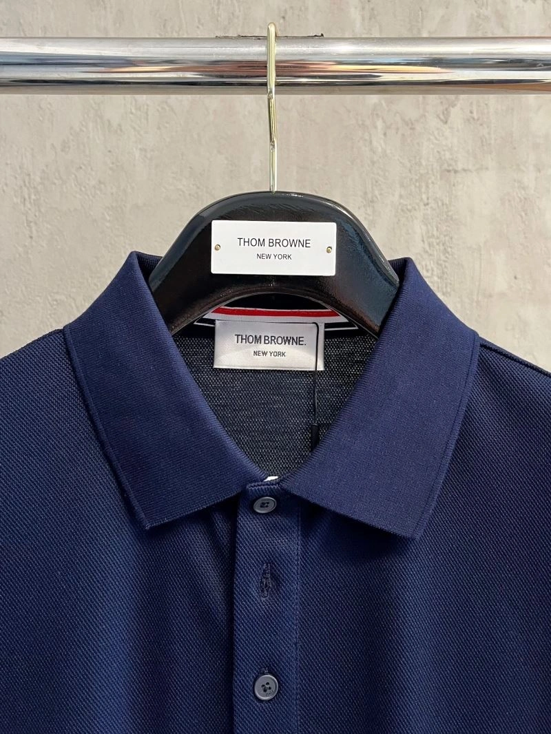 Effortless Thom Browne T-Shirts 173740