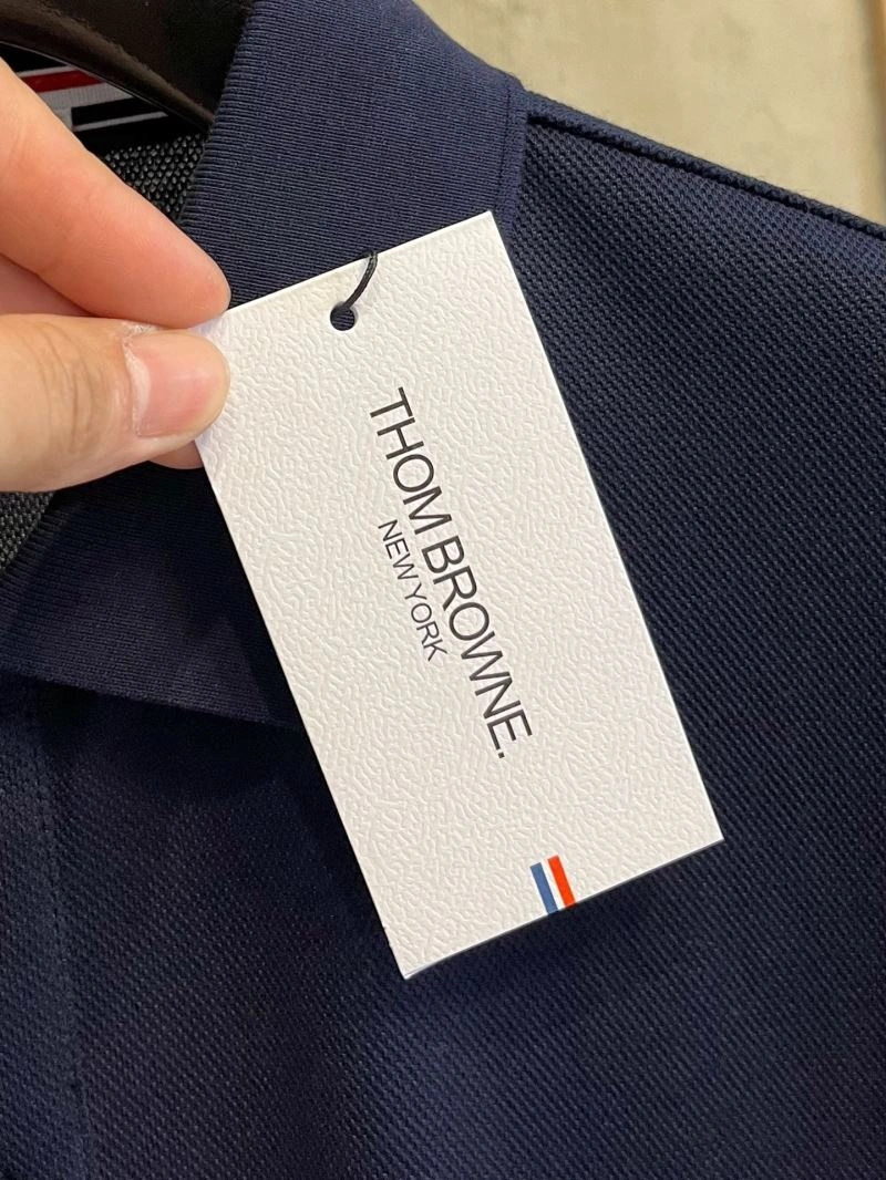 Effortless Thom Browne T-Shirts 173740