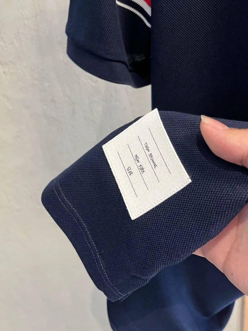 Effortless Thom Browne T-Shirts 173740