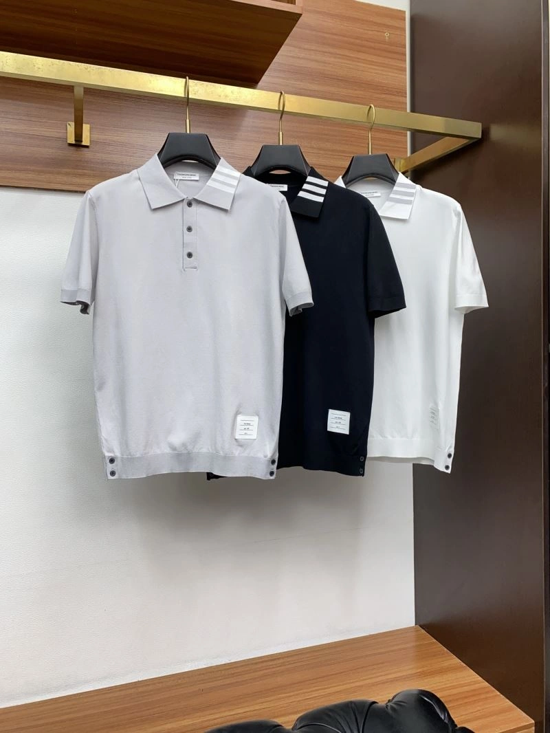 Thom Browne T-Shirts Resilient 173734