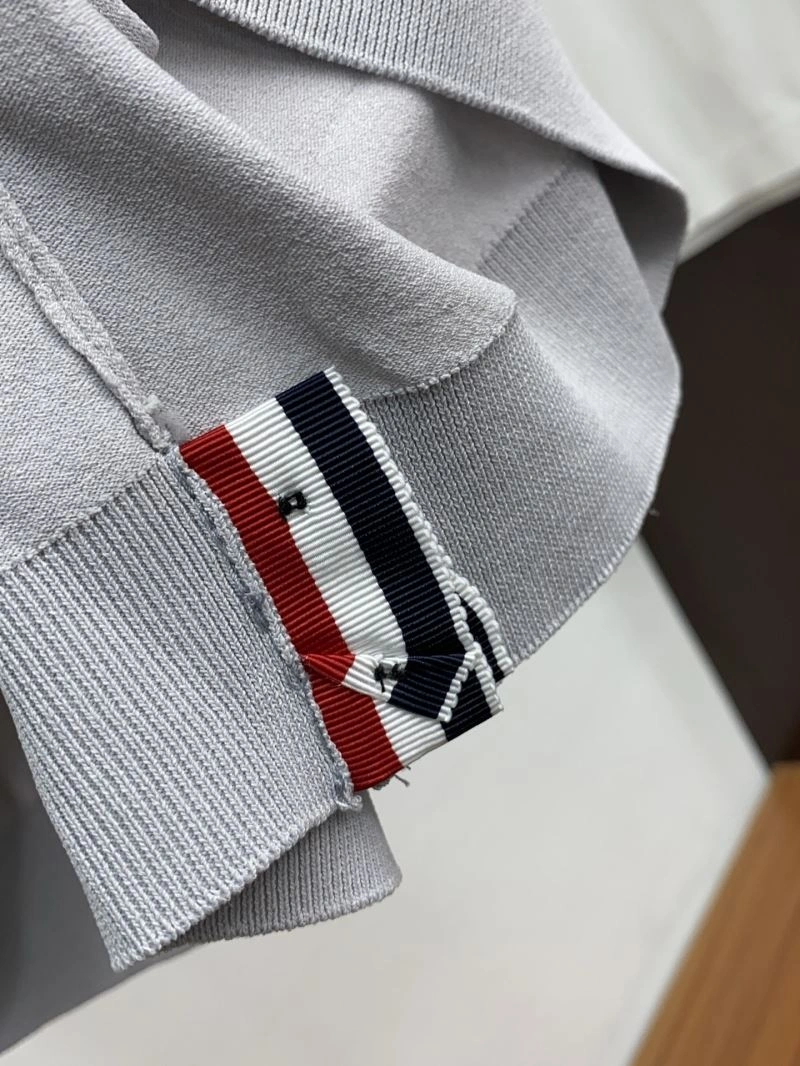 Thom Browne T-Shirts Breathable 173773