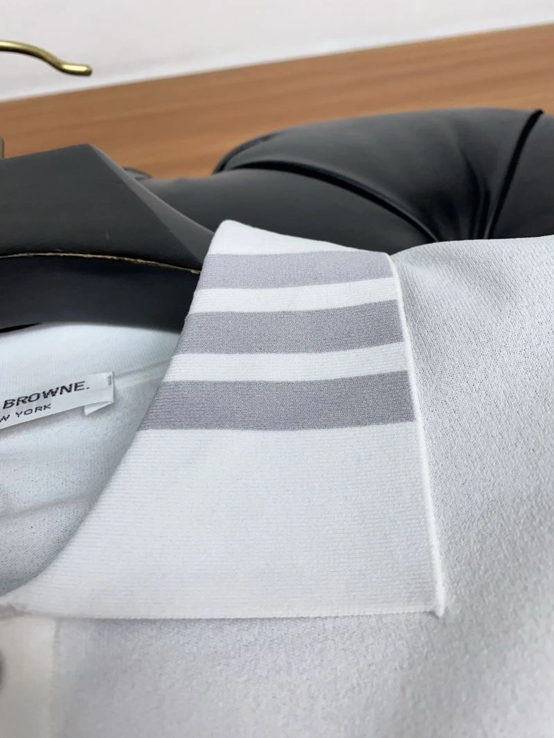 RelaxedFit Thom Browne T-Shirts 173735