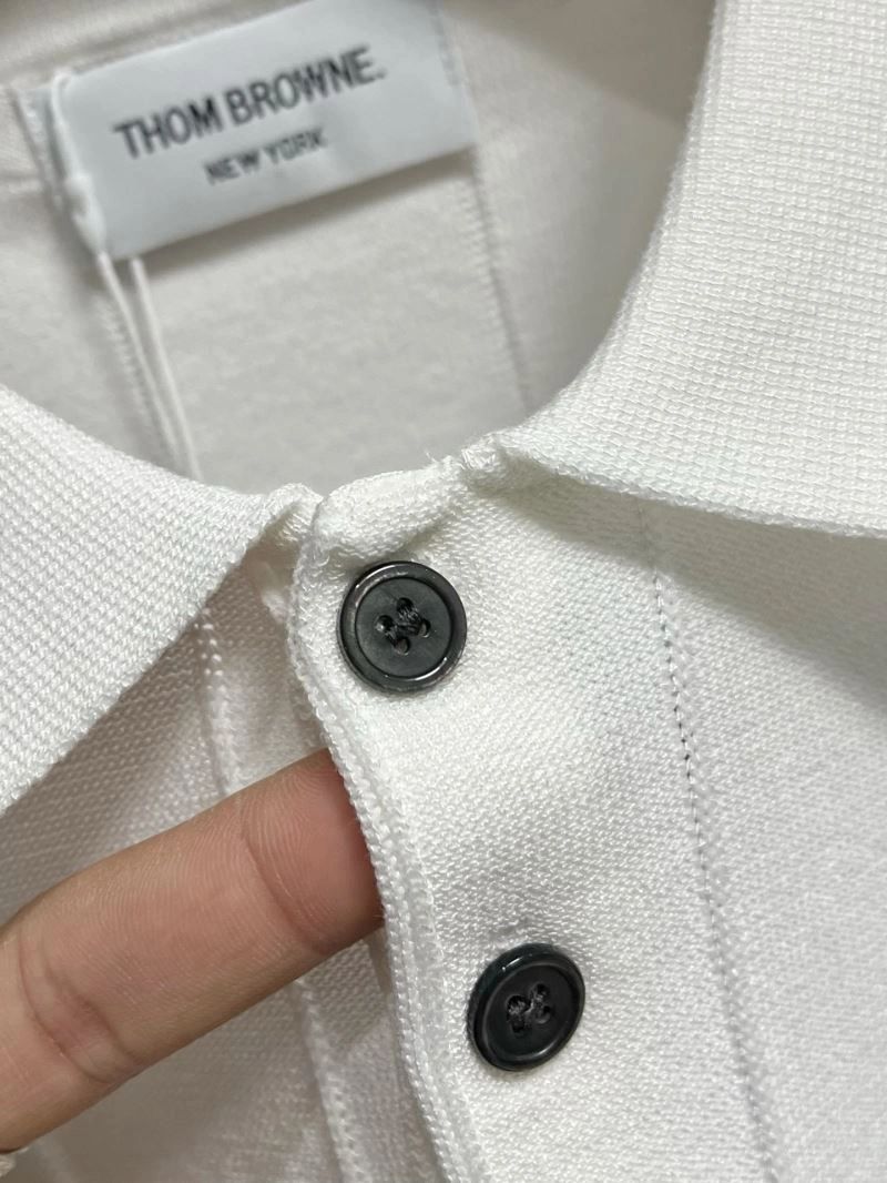 Thom Browne T-Shirts Resilient 173732
