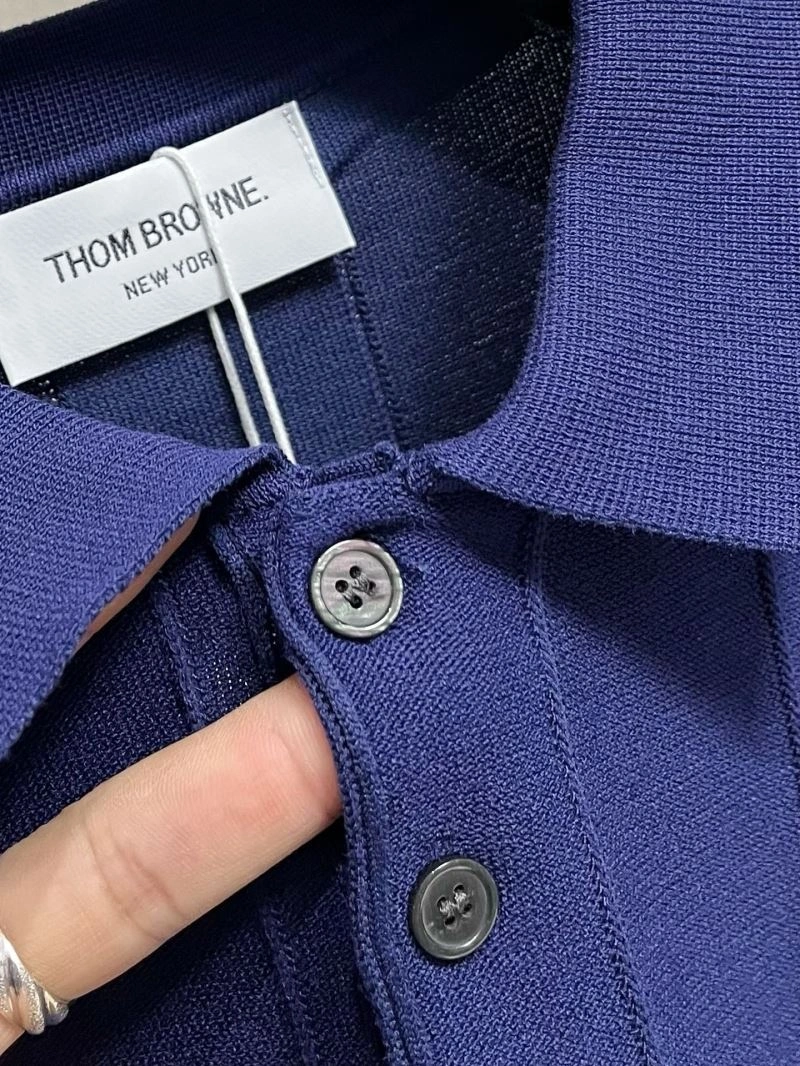 Resilient Thom Browne T-Shirts 173770