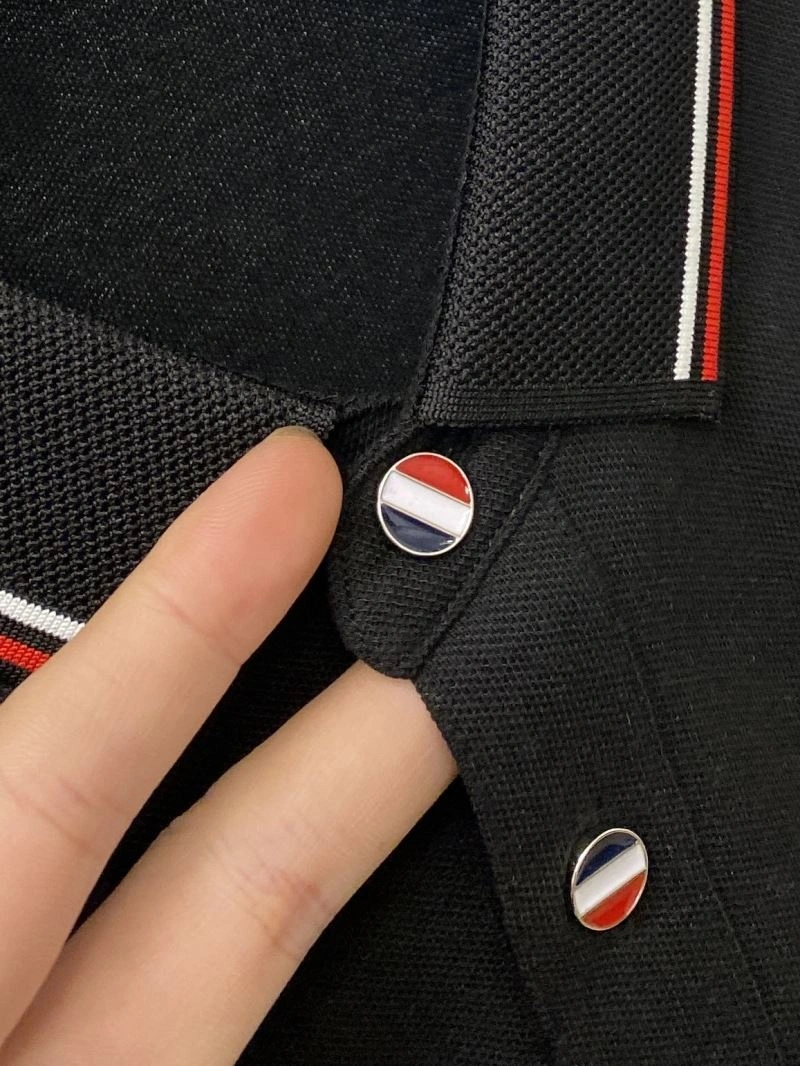 Thom Browne T-Shirts Breathable 173812