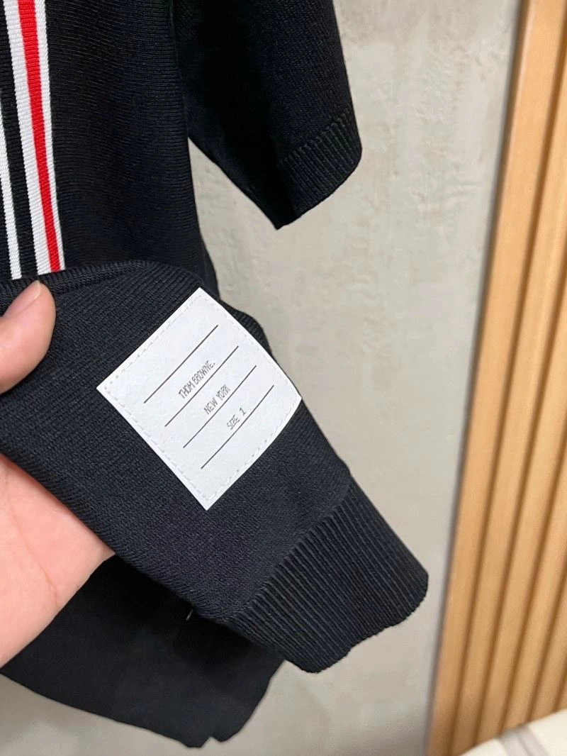 Thom Browne T-Shirts Vibrant 173717