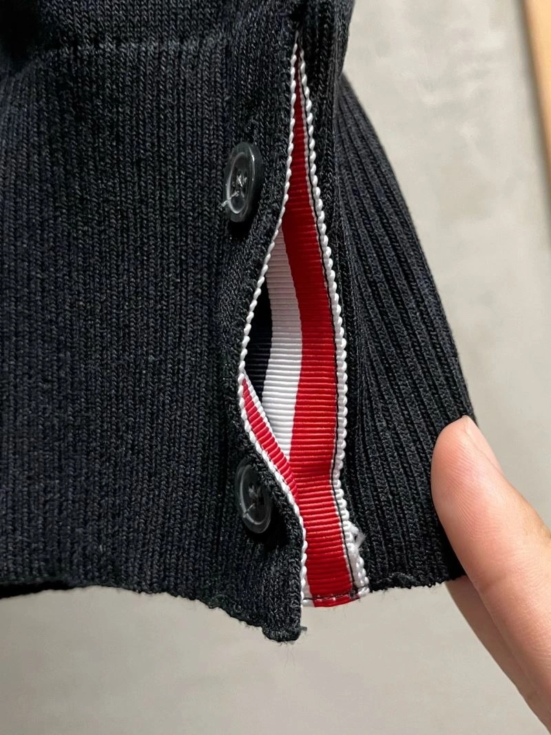 Thom Browne T-Shirts Stretchable 173710