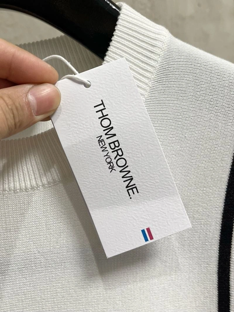 Thom Browne T-Shirts Flexible 173706