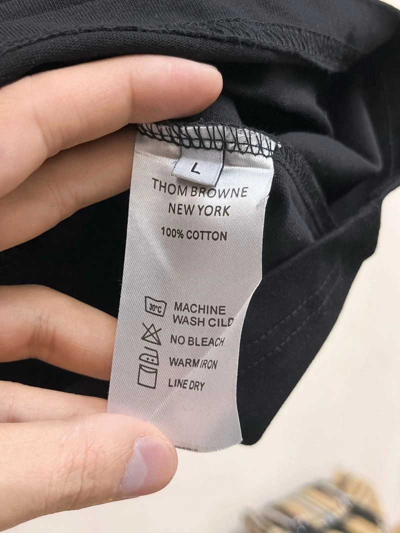 Effortless Thom Browne T-Shirts 173696