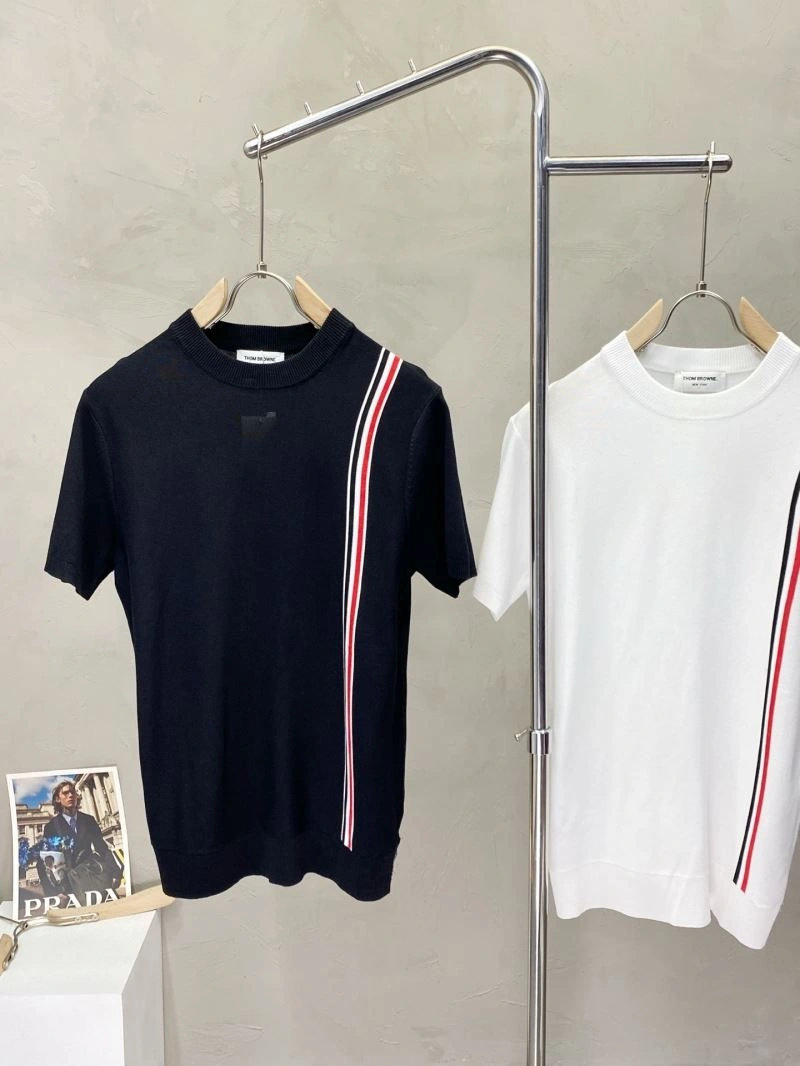 Thom Browne T-Shirts Contemporary 173747