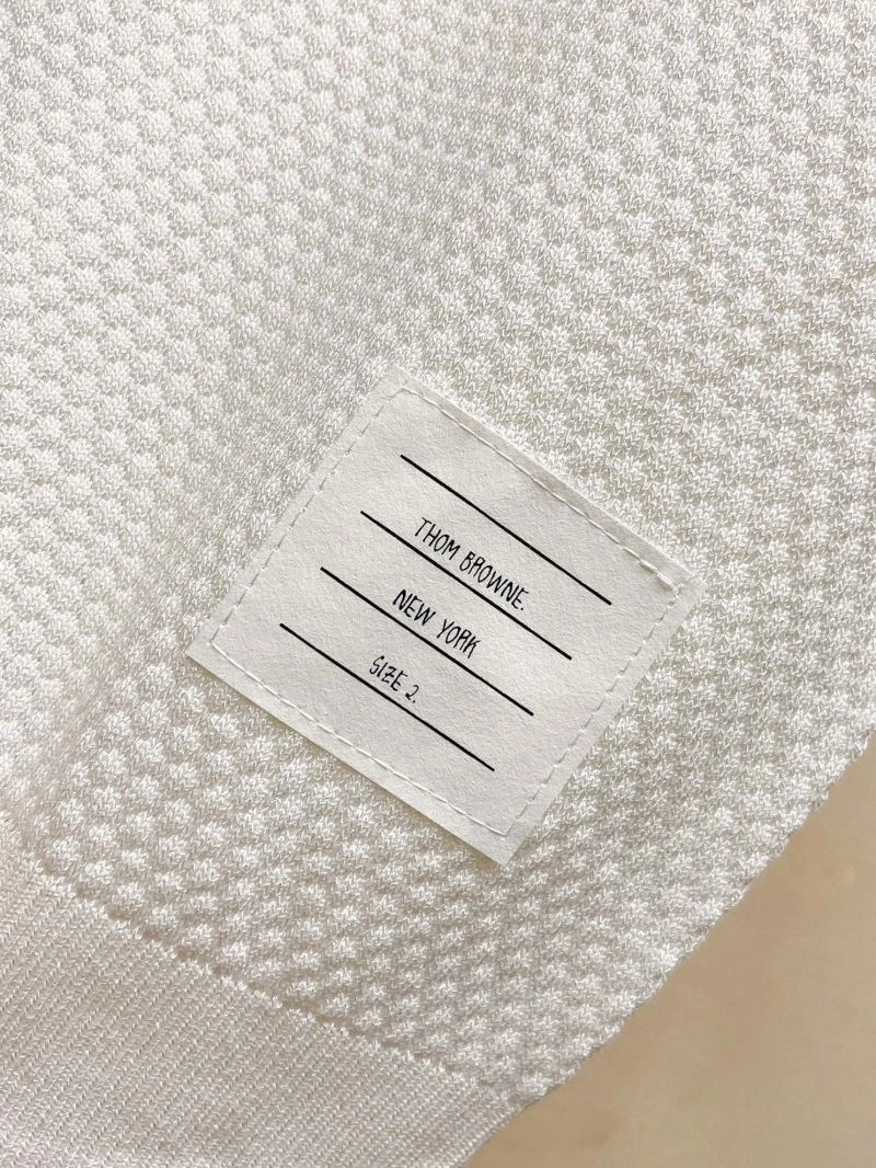 Thom Browne T-Shirts Comfortable 173704