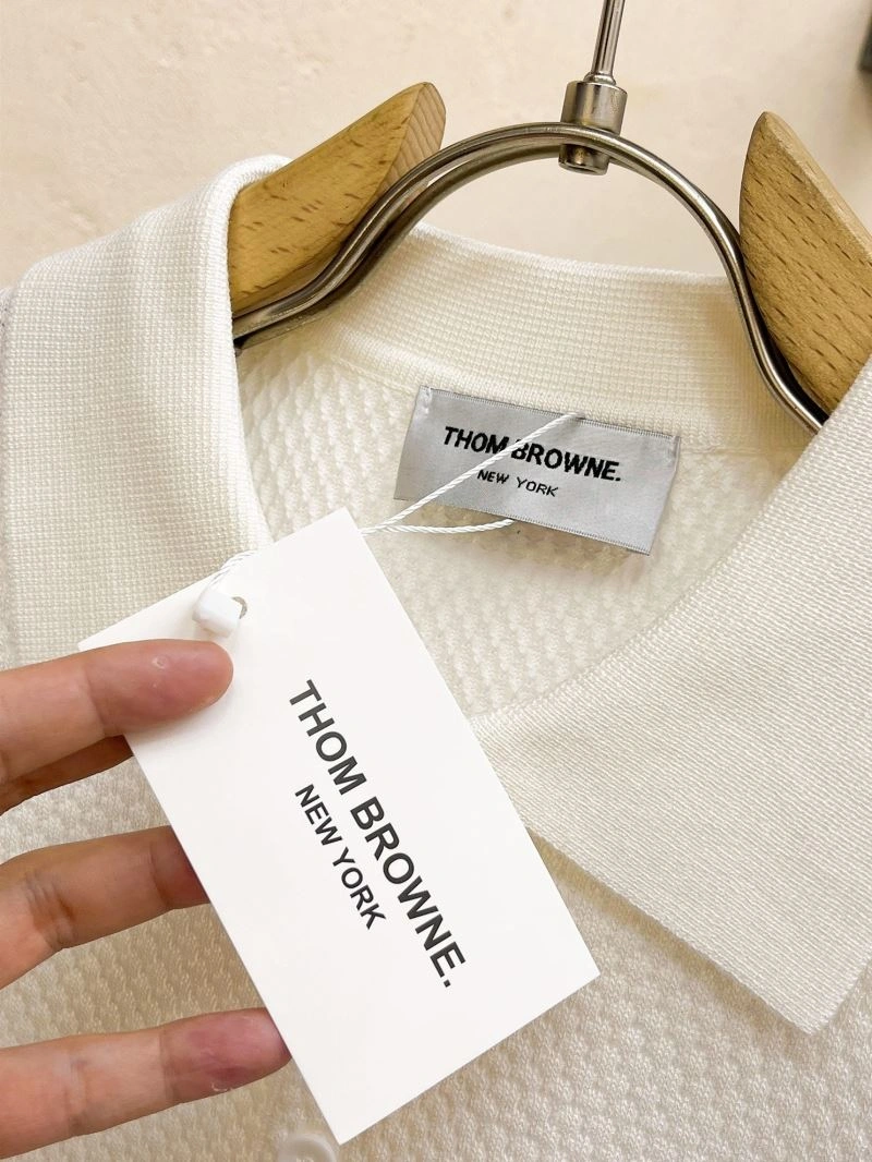 Thom Browne T-Shirts Comfortable 173704