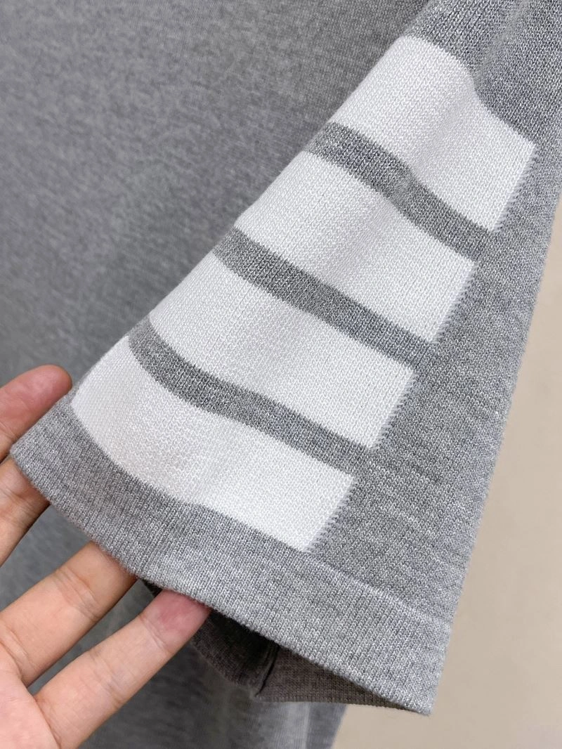 Sustainable Thom Browne T-Shirts 173678