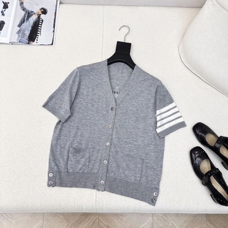 Thom Browne T-Shirts Trendsetting 173368