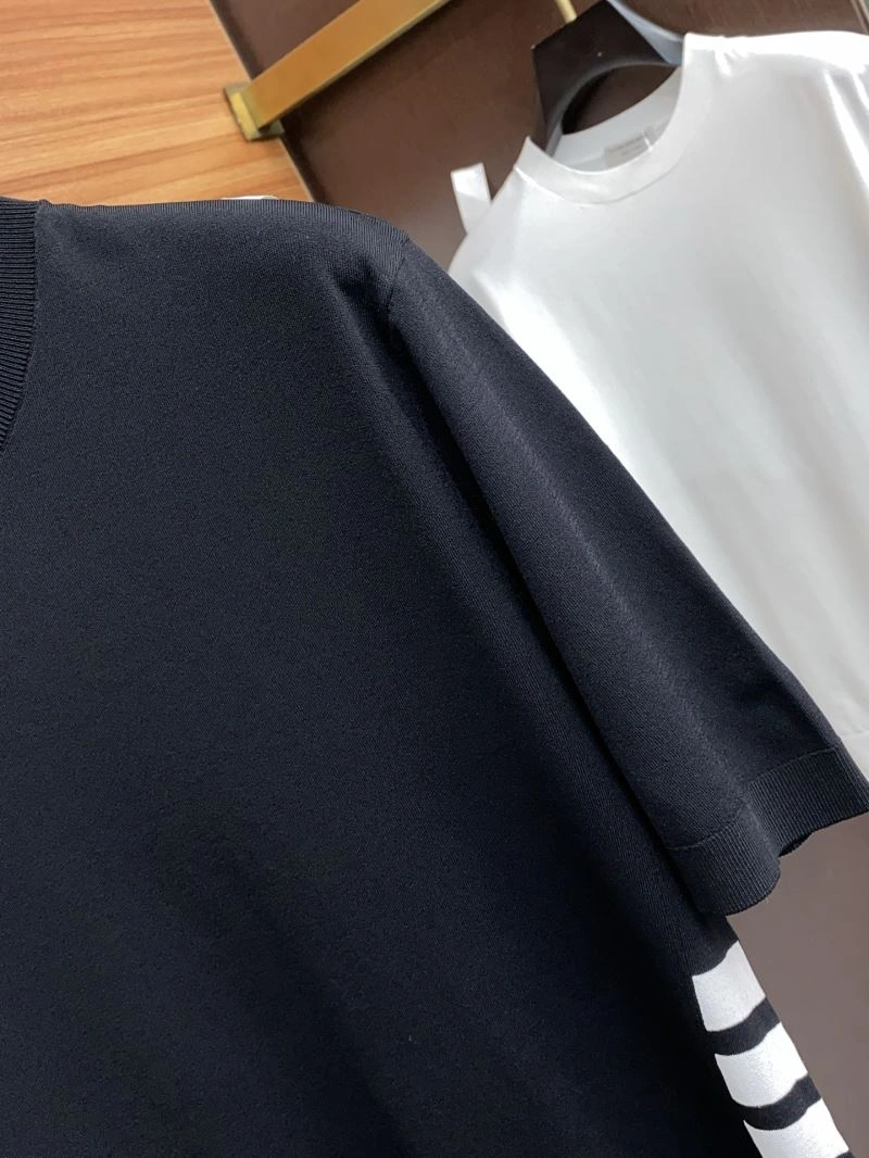 Thom Browne T-Shirts SmartChoice 173615