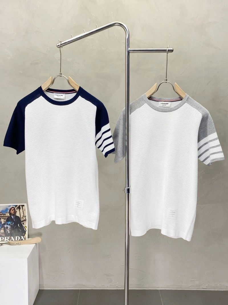 Thom Browne T-Shirts Cozy 173612