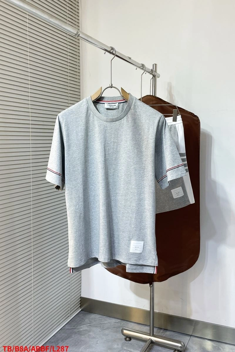 Thom Browne T-Shirts Contemporary 173600