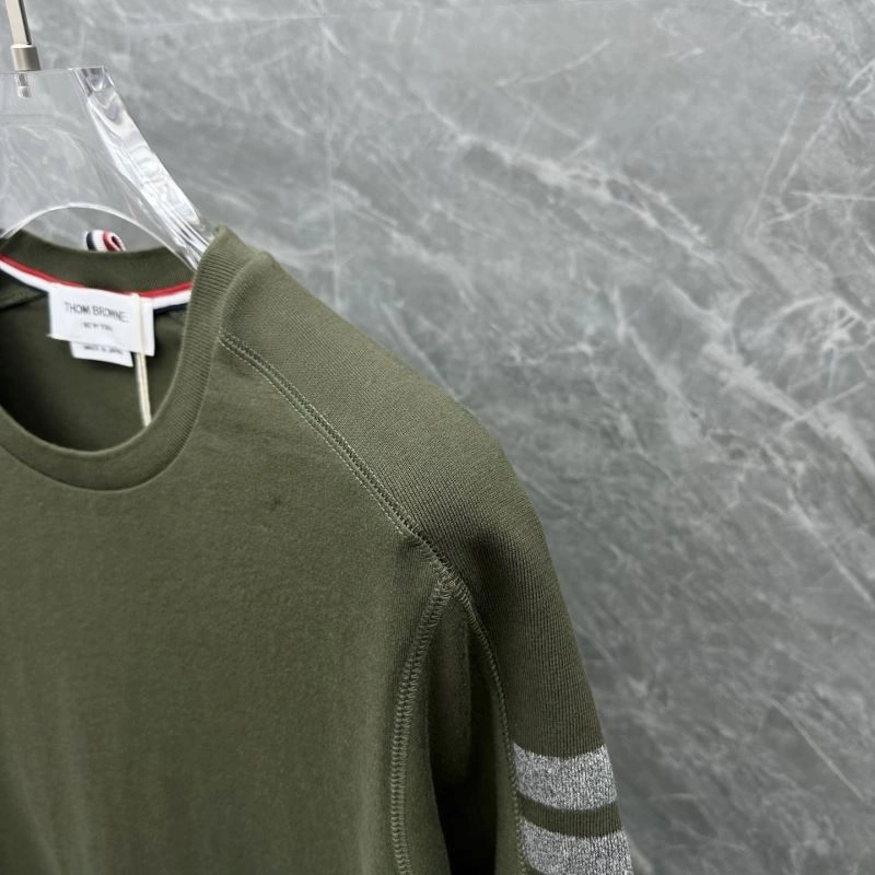 Thom Browne T-Shirts Versatile 173593
