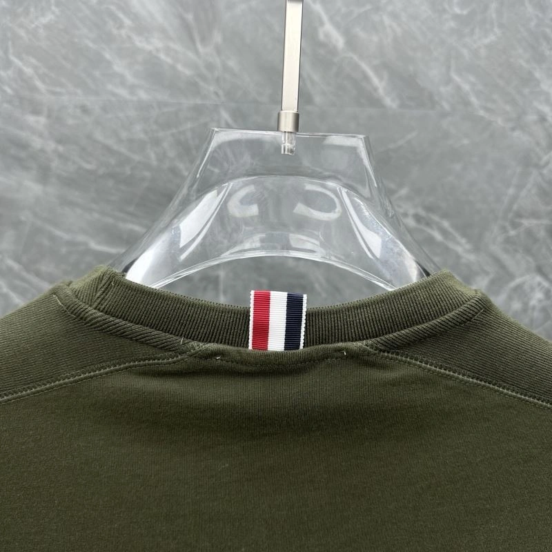 Thom Browne T-Shirts Versatile 173593