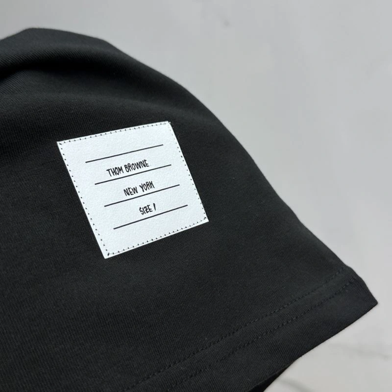 Minimalist Thom Browne T-Shirts 173522