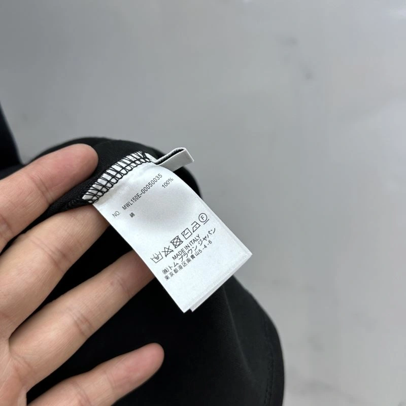Minimalist Thom Browne T-Shirts 173522
