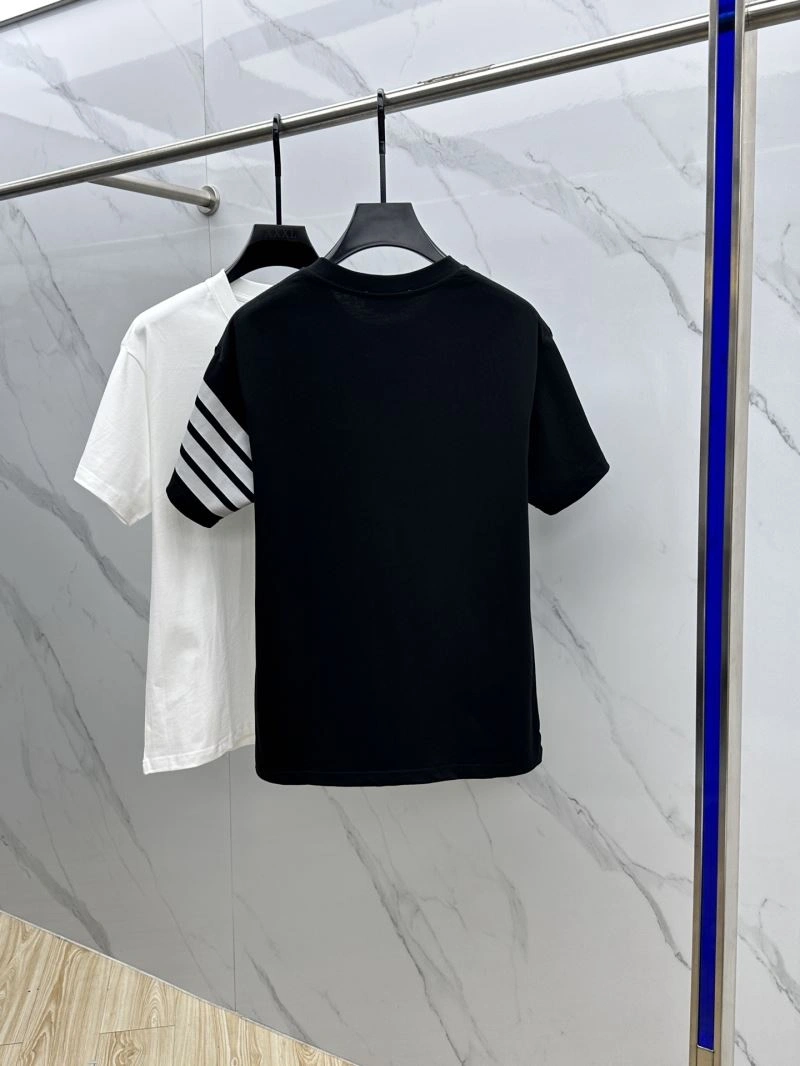 Minimalist Thom Browne T-Shirts 173522