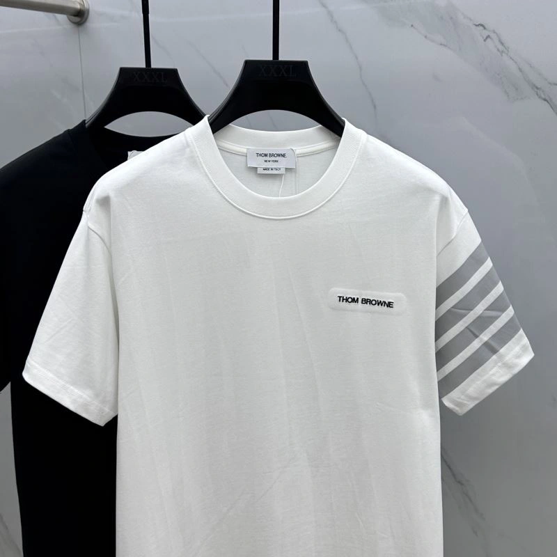 Thom Browne T-Shirts ZipUp 173521