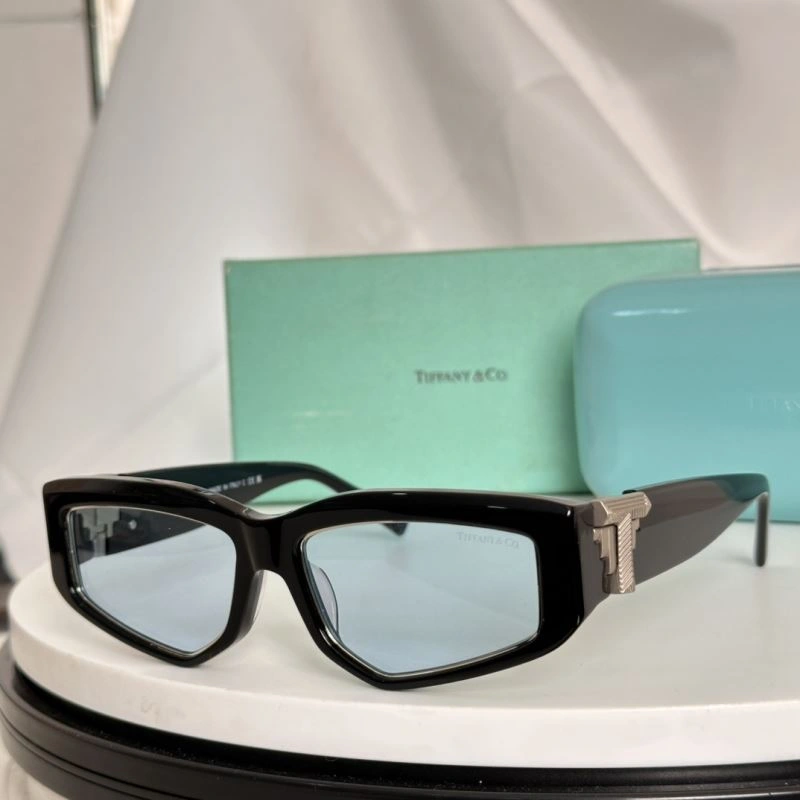MoistureWicking Tiffamy Sunglasses 282301