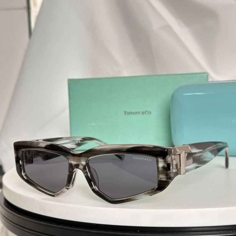 MoistureWicking Tiffamy Sunglasses 282301