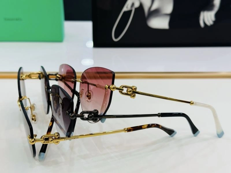 Practical Tiffamy Sunglasses 282297