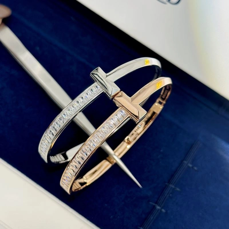 Stylish Tiffany Bracelets 253923